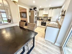 Kitchen/diner- click for photo gallery